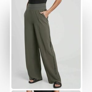 Athleta Nolita Wide Leg Pant Mountain Olive